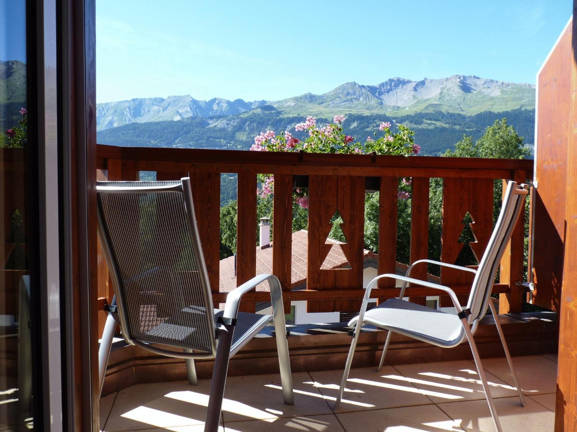 Chalet Des Alpes - Sunset View - Кранс Монтана Екстериор снимка