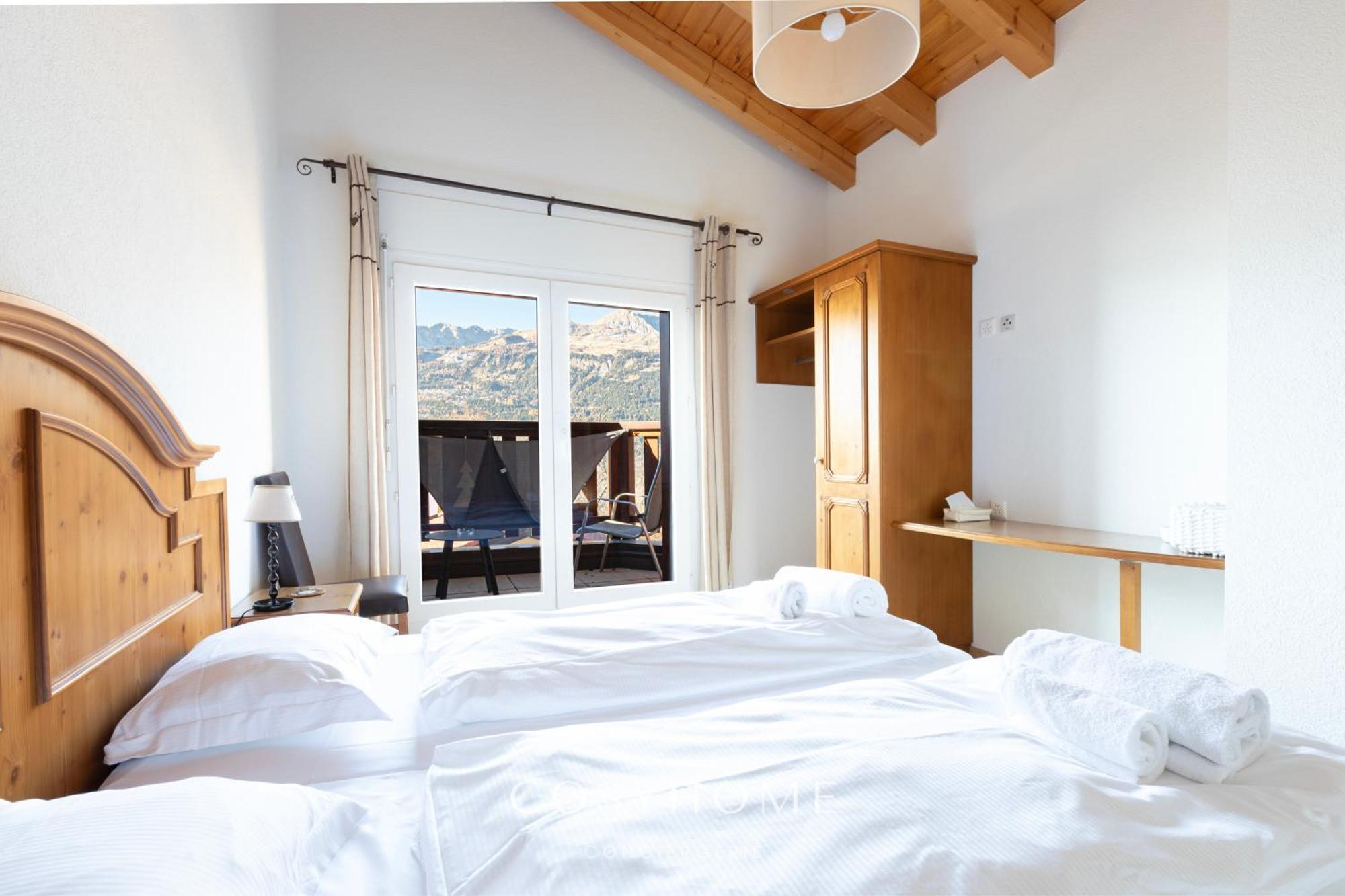 Chalet Des Alpes - Sunset View - Кранс Монтана Екстериор снимка
